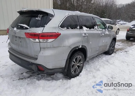 2018 Toyota Highlander Le z USA, uszkodzony, nr VIN 5TDBZRFH8JS892982
